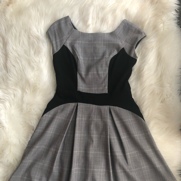 Eva Franco Plaid Dress - Picture 3 of 4